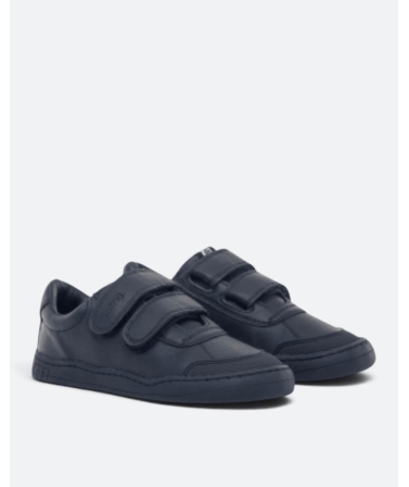 Zapatilla colegial