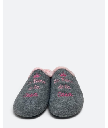 Zapatilla de casa