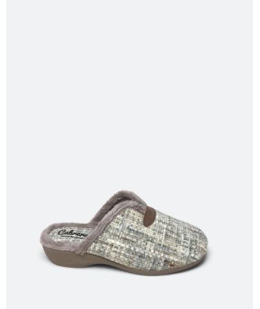 Zapatilla de casa